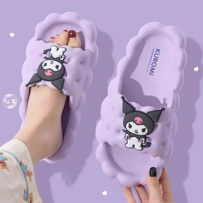 Sandália Crocs Feminina Modelo Nuvem Estampa Desenho Animado Moda Feminina